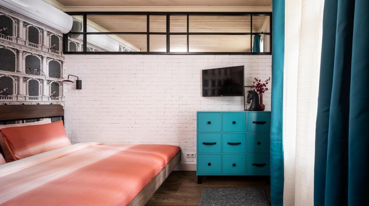 5 Vintage Hostel